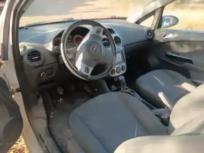 Veicolo di demolizione opel corsa d catch me dell'anno 2012 alimentato a13dtc