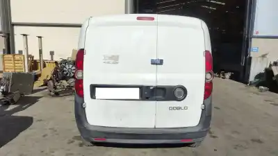 Veicolo di demolizione FIAT DOBLO Active dell'anno 2010 alimentato 199A3000