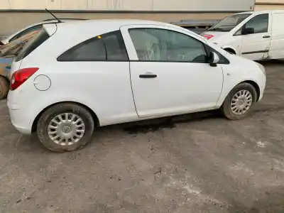 Здавання транспортного засобу opel corsa d catch me року 2009 потужний z10xep