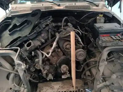 Veículo de Sucata chrysler jeep cherokee (kj) 2.5 crd cat do ano 2004 alimentado 09c