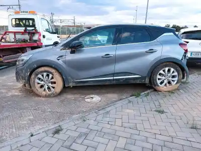 Veículo de Sucata renault captur ii zen 91 cv / 67 kw do ano 2022 alimentado h4d