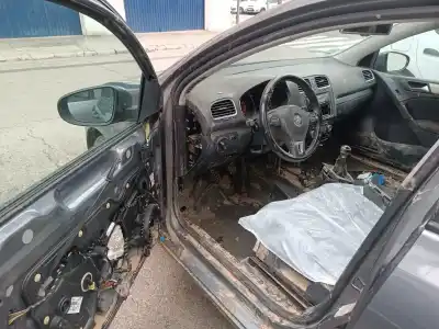 Sloopvoertuig volkswagen golf vi (5k1) 1.4 tsi van het jaar 2009 aangedreven cax