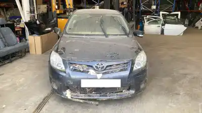 Scrapping Vehicle toyota auris explore 90 cv / 66 kw of the year 2010 powered 1nd