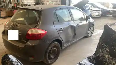 Scrapping Vehicle toyota auris explore 90 cv / 66 kw of the year 2010 powered 1nd