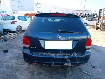 Veículo de Sucata VOLKSWAGEN GOLF VI VARIANT (AJ5) 1.6 TDI do ano 2010 alimentado CAY