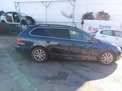 Veículo de Sucata volkswagen golf vi variant (aj5) 1.6 tdi do ano 2010 alimentado cay