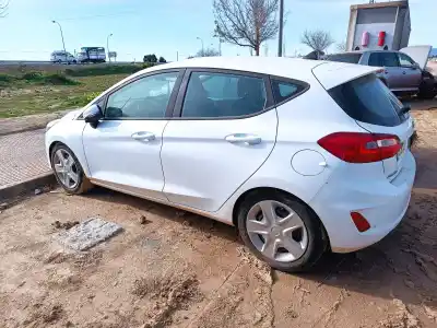 Veículo de Sucata ford fiesta (ce1) limited edition 74 cv / 55 kw do ano 2021 alimentado fsja