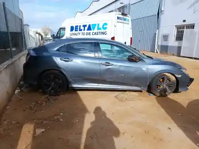 Veículo de Sucata honda civic x fastback (fc_, fk_) 1.0 vtec (fk6) do ano 2018 alimentado p10a2