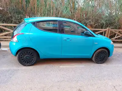 Veículo de Sucata lancia ypsilon (402) gold do ano 2014 alimentado 169a4000