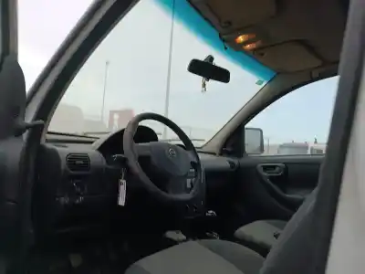 Veículo de Sucata opel combo familiar do ano 2012 alimentado z13