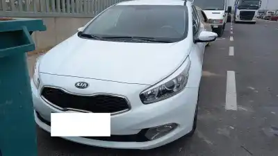 Scrapping Vehicle KIA CEE´D Concept of the year 2013 powered D4FC