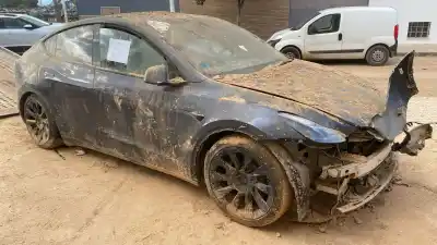 Véhicule à la ferraille tesla model y (5yjy) ev a las 4 ruedas de l'année 2022 alimenté 3d3 y 3d7