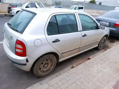 Здавання транспортного засобу skoda fabia (6y2/6y3) classic року 2002 потужний azf