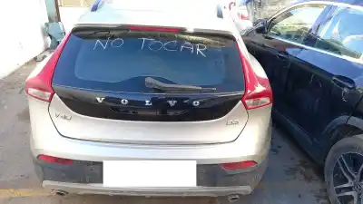 Scrapping Vehicle volvo v40 kinetic of the year 2017 powered d4204t9