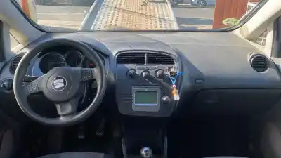 Veículo de Sucata seat altea (5p1) arena do ano 2007 alimentado bxe