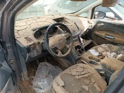 Утилизация автомобиля FORD C-MAX (CEU) Trend 101 CV / 74 KW года 2013 питание 