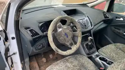 Scrapping Vehicle ford c-max titanium of the year 2015 powered t1da