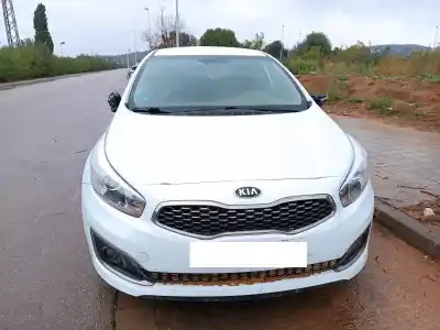 Scrapping Vehicle kia ceed drive of the year 2018 powered g4lc