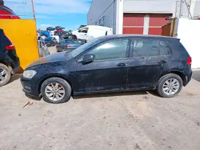 Veicolo di demolizione vw                                                   dell'anno 2013 alimentato clh