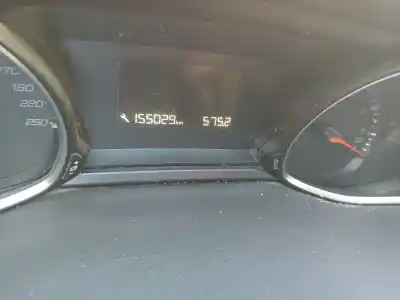 Veicolo di demolizione peugeot 308 tech edition 130 cv / 96 kw dell'anno 2016 alimentato hn02