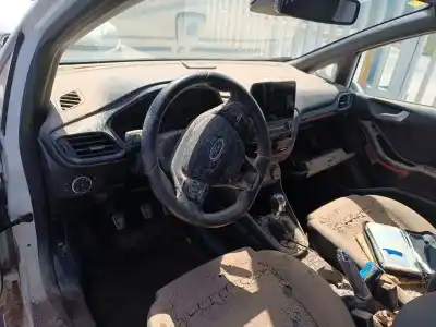 Veicolo di demolizione ford fiesta (ce1) active dell'anno 2017 alimentato sfjk