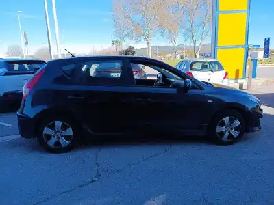 Scrapping Vehicle hyundai i30 classic of the year 2011 powered d4fb