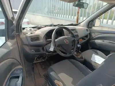 Veicolo di demolizione FIAT DOBLO Active dell'anno 2011 alimentato 199A3000