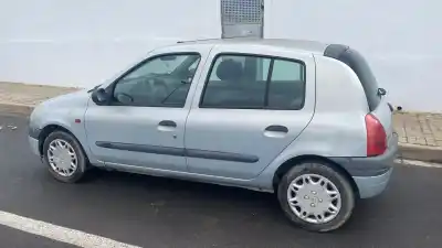 Scrapping Vehicle renault clio ii fase i (b/cbo) 1.2 of the year 2001 powered d7f g7