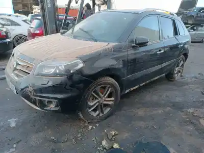 Véhicule à la ferraille RENAULT KOLEOS  de l'année 2011 alimenté M9RX8