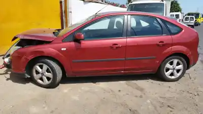 Veículo de Sucata ford focus berlina (cap) ambiente (d) do ano 2006 alimentado kkda
