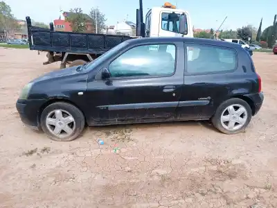 Здавання транспортного засобу renault clio ii fase ii (b/cb0) authentique року 2003 потужний d4f712
