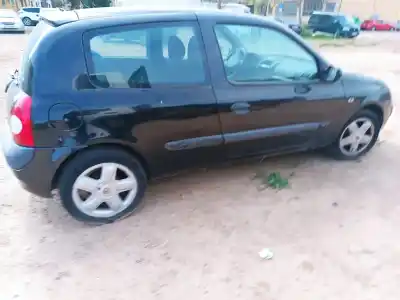 Здавання транспортного засобу renault clio ii fase ii (b/cb0) authentique року 2003 потужний d4f712