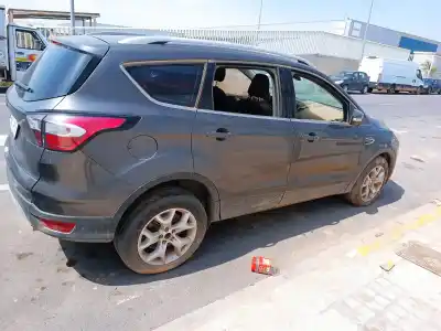 Здавання транспортного засобу ford kuga (cbs) titanium року 2017 потужний t7ma