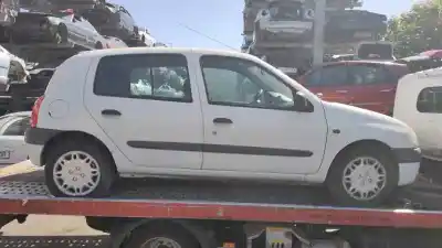 Здавання транспортного засобу renault clio ii fase i (b/cbo) 1.2 року 1999 потужний d7f720