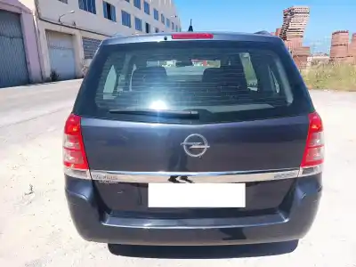 Veículo de Sucata opel zafira b enjoy plus do ano 2010 alimentado z17dtr