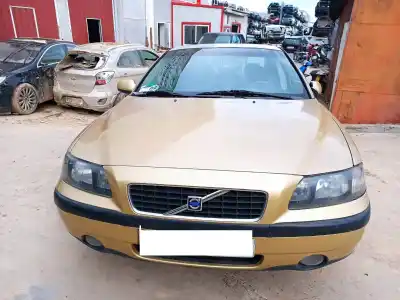 Veículo de Sucata volvo s60 i (384) 2.4 do ano 2001 alimentado b5244s2