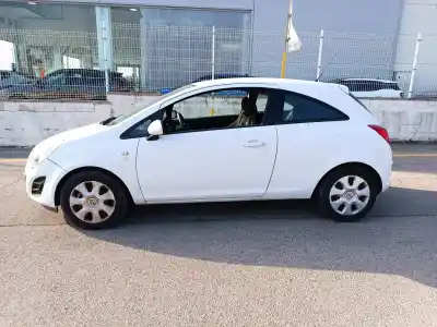 Veicolo di demolizione opel corsa d catch me dell'anno 2011 alimentato a13dtc
