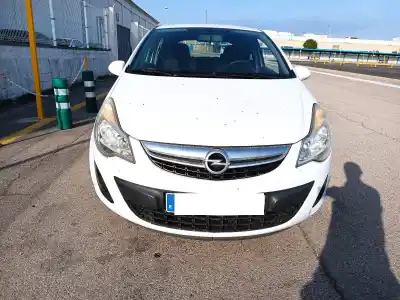 Veicolo di demolizione opel corsa d catch me dell'anno 2011 alimentato a13dtc