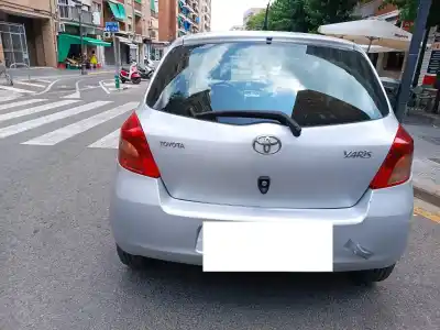 Verschrottungsfahrzeug toyota yaris (ksp9/scp9/nlp9) básico des jahres 2007 angetrieben 2sz