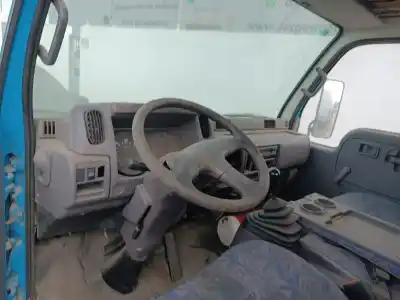 Здавання транспортного засобу nissan cabstar e cabina doble cabina doble року 2002 потужний bd30