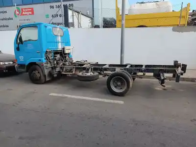 Здавання транспортного засобу nissan cabstar e cabina doble cabina doble року 2002 потужний bd30