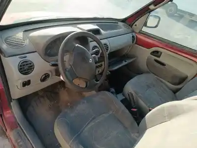 Здавання транспортного засобу renault kangoo (f/kc0) rn/alap modell (kcoa/c/d/e/h/u) року 2004 потужний k9k704