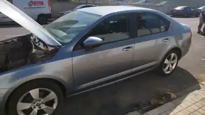 Здавання транспортного засобу skoda octavia combi (5e5) ambition року 2013 потужний ckf