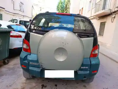 Scrapping Vehicle renault scenic rx4 (ja0) 1.9 dci salomon of the year 2000 powered f9q740