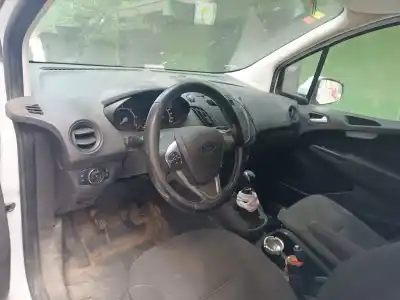 Scrapping Vehicle FORD TRANSIT COURIER LIMITED 74 CV / 55 KW of the year 2017 powered XUCD