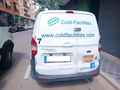 Sloopvoertuig ford transit courier limited 74 cv / 55 kw van het jaar 2017 aangedreven xucd