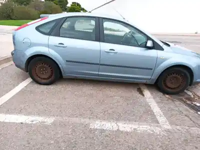 Veículo de Sucata ford focus berlina (cap) ambiente (d) do ano 2007 alimentado kkda