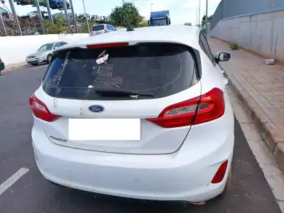 Sloopvoertuig ford fiesta (ce1) active van het jaar 2018 aangedreven xujl