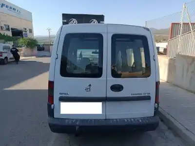 Veículo de Sucata opel combo familiar do ano 2002 alimentado y17dtl