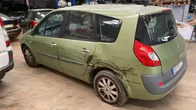 Scrapping Vehicle renault scenic ii grand dynamique of the year 2006 powered k4m976